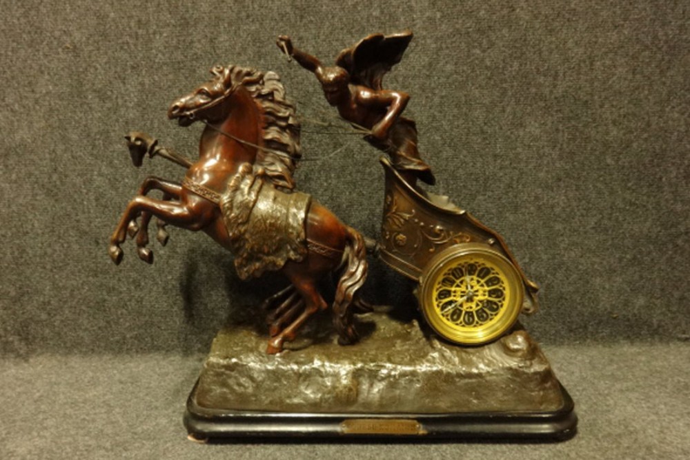 Large and Imposing Spelter Clock 'Course Romaine'