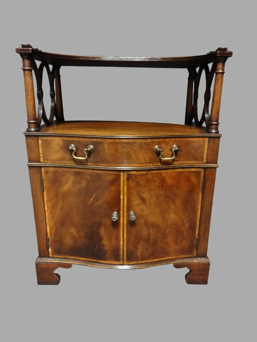 Excellent Quality Serpentine Inlaid Freestanding Sidecabinet