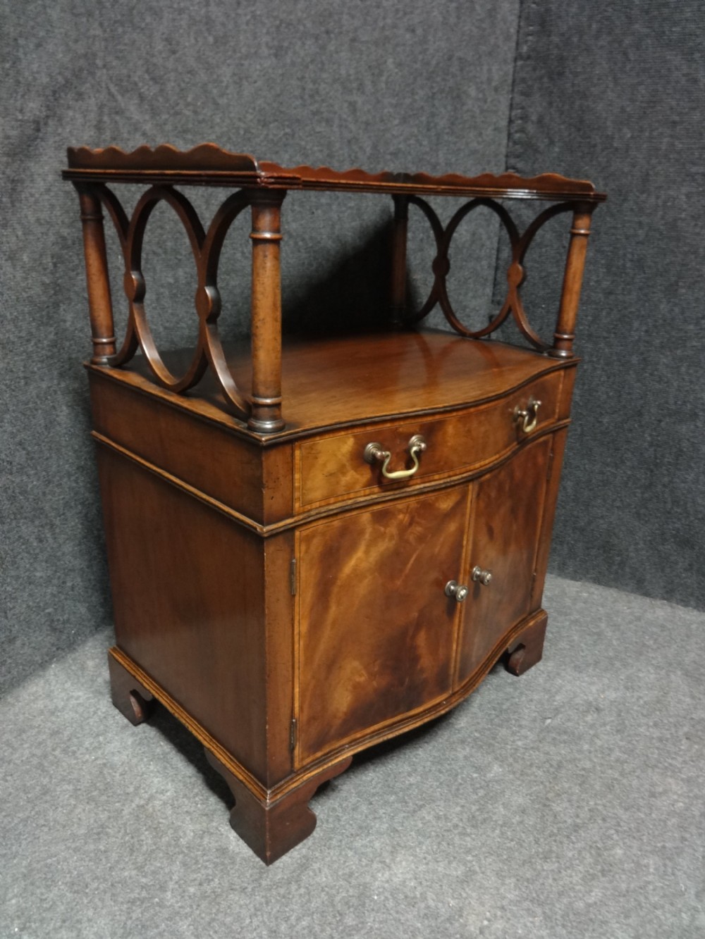 Excellent Quality Serpentine Inlaid Freestanding Sidecabinet View III