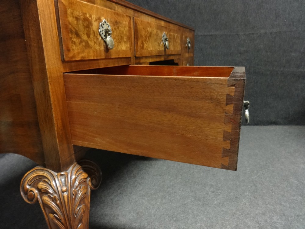 Excellent Quality Burr Walnut Dressing Table with Dressing Mirror View VIII