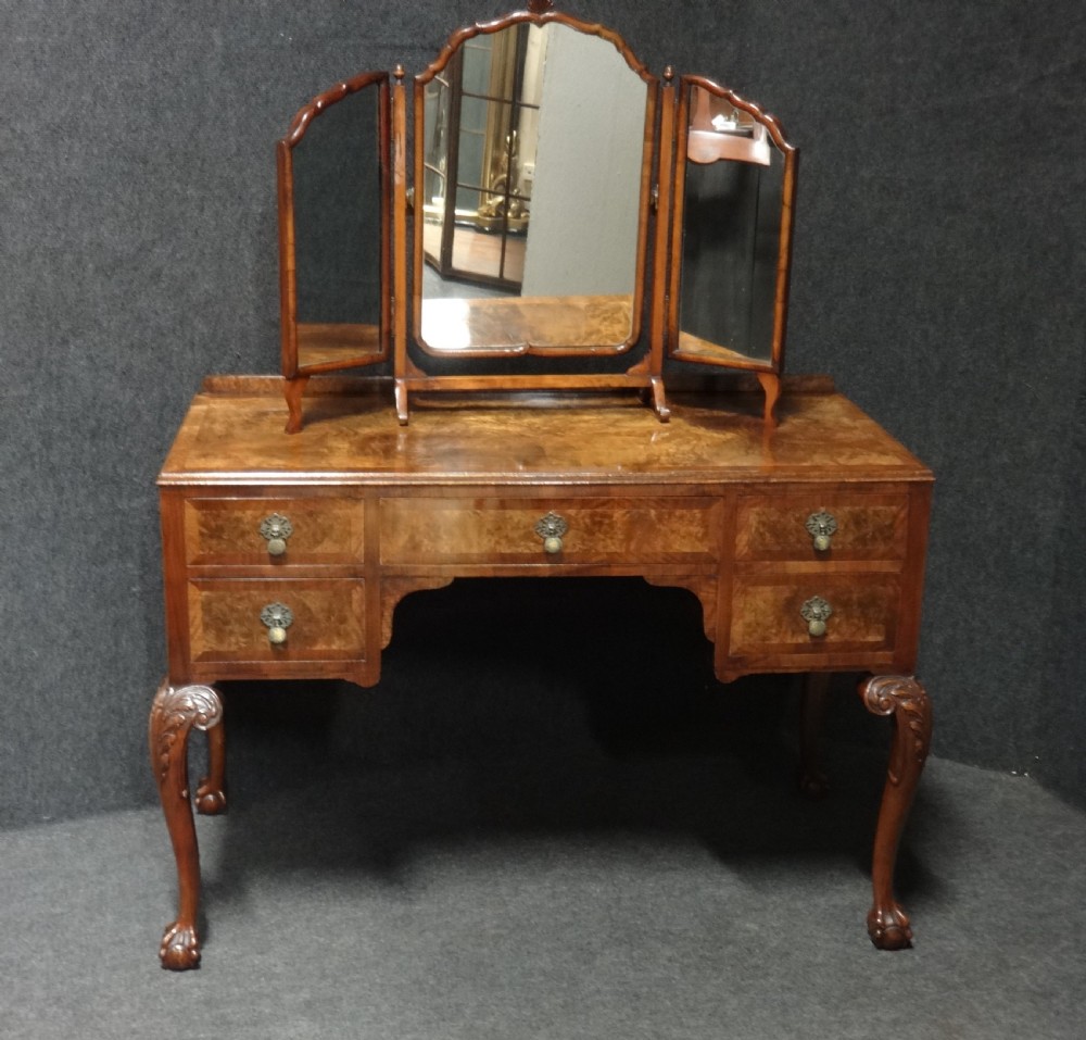 Excellent Quality Burr Walnut Dressing Table with Dressing Mirror View XVII