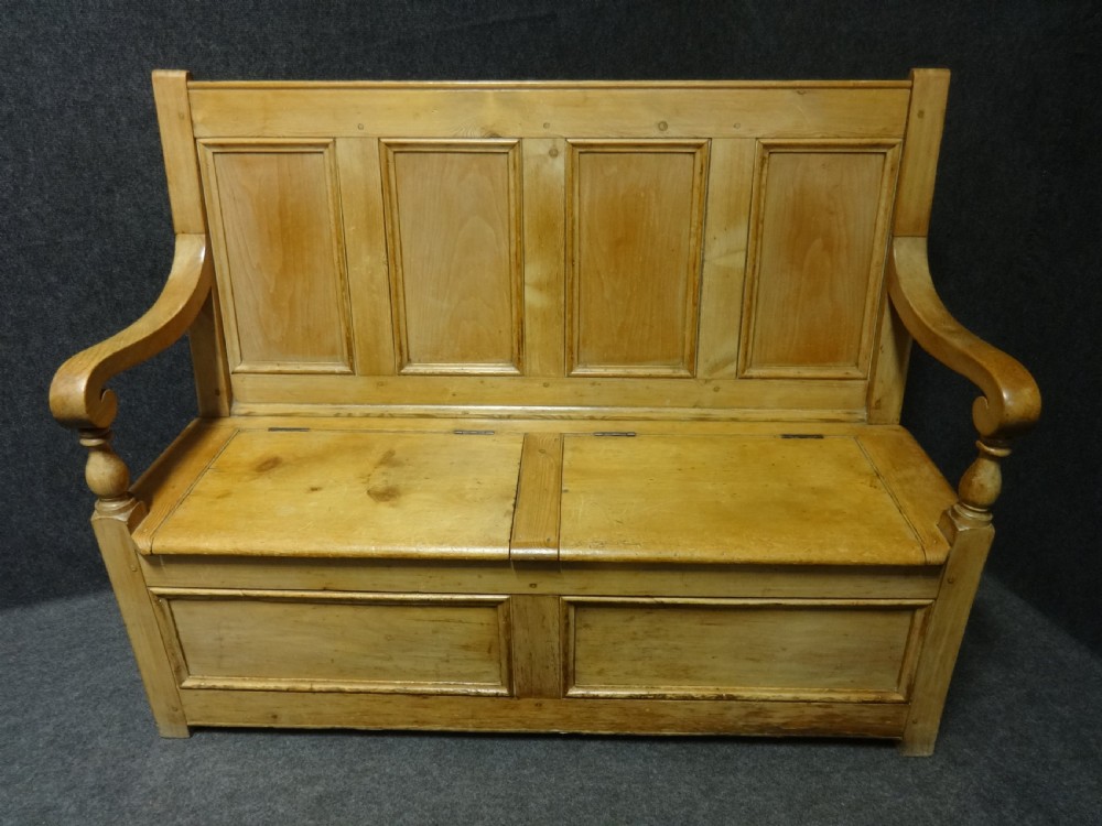 Superb Victorian Pine Settle View IV