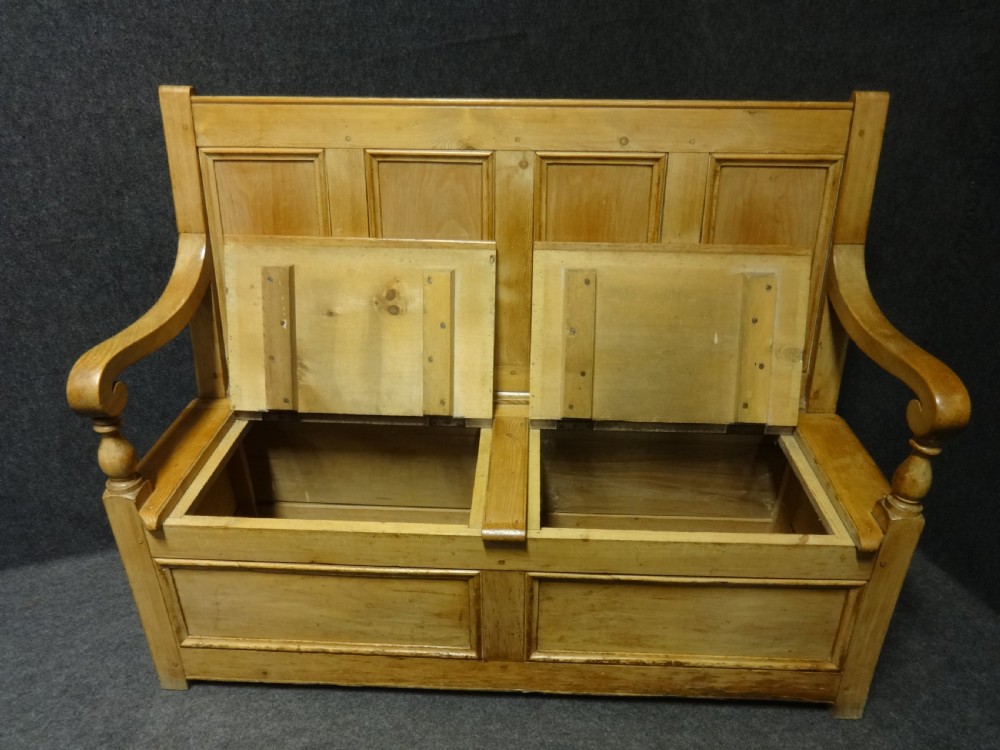 Superb Victorian Pine Settle View V