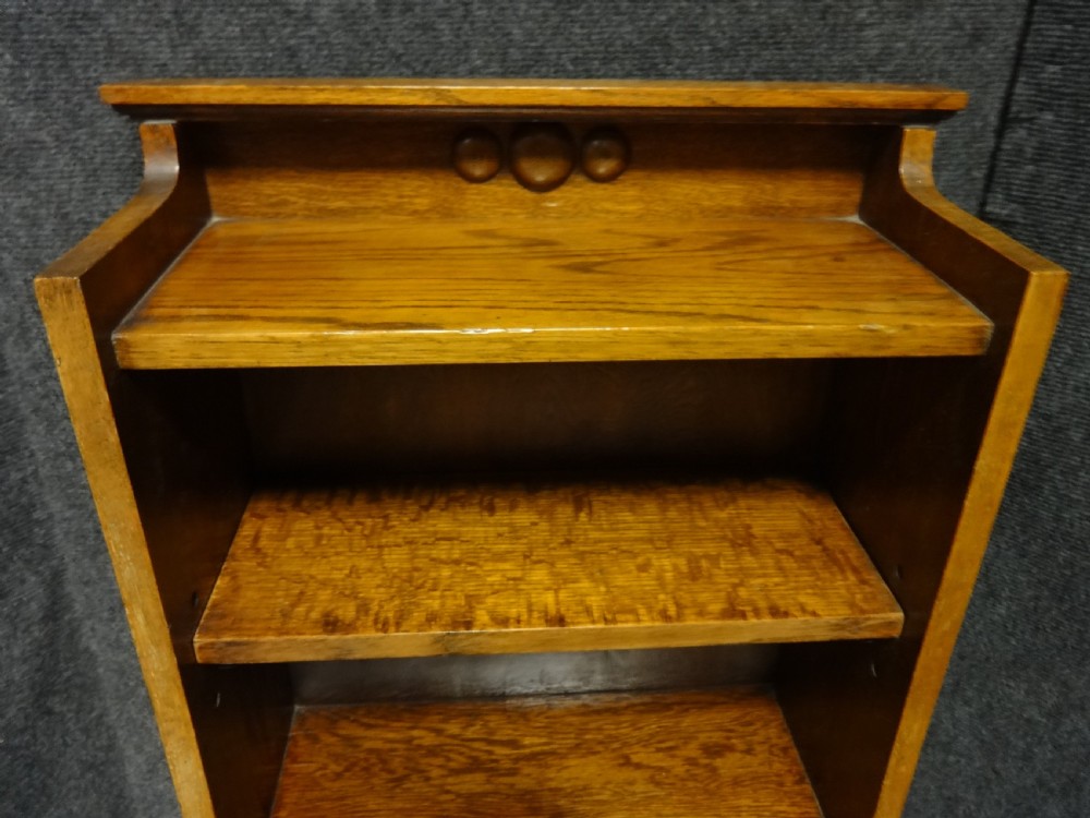 Very Good Arts and Crafts Golden Oak Adjustable Bookcase of small proportions View IV