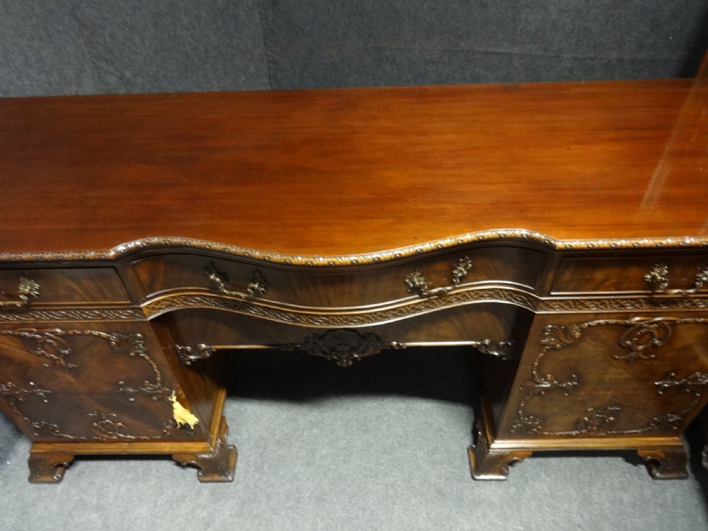 Outstanding Serpentine Mahogany Buffett Sideboard View XII