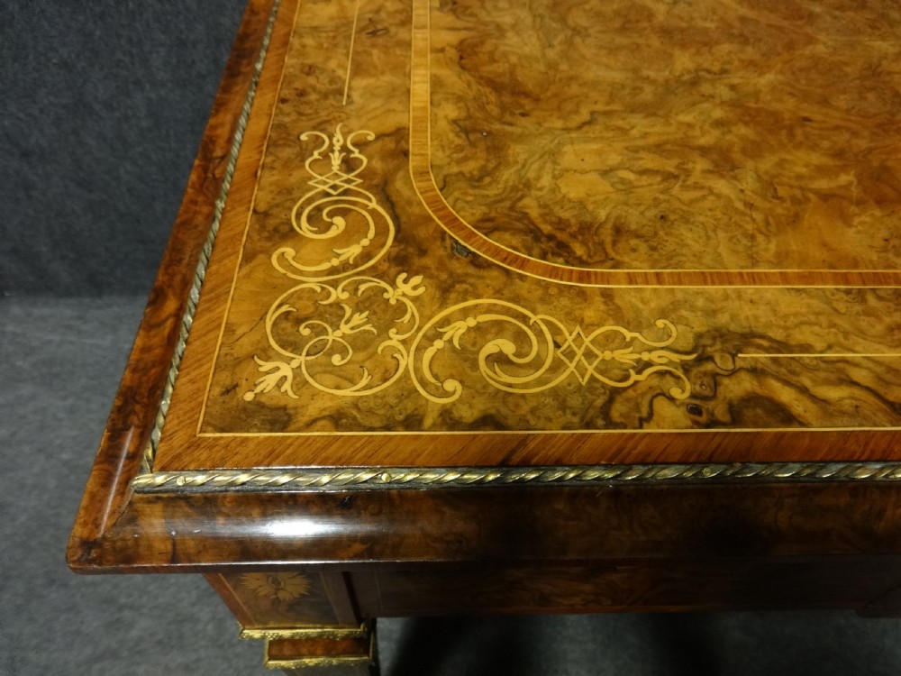 Fabulous Burr Walnut Inlaid  table View X