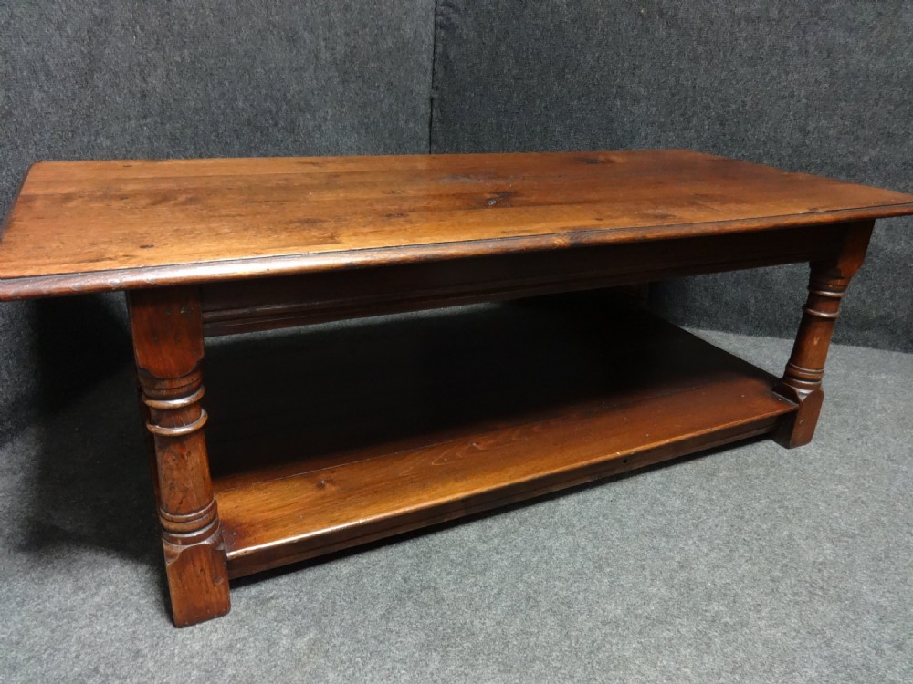 Top Quality Oak Coffee Table View IV