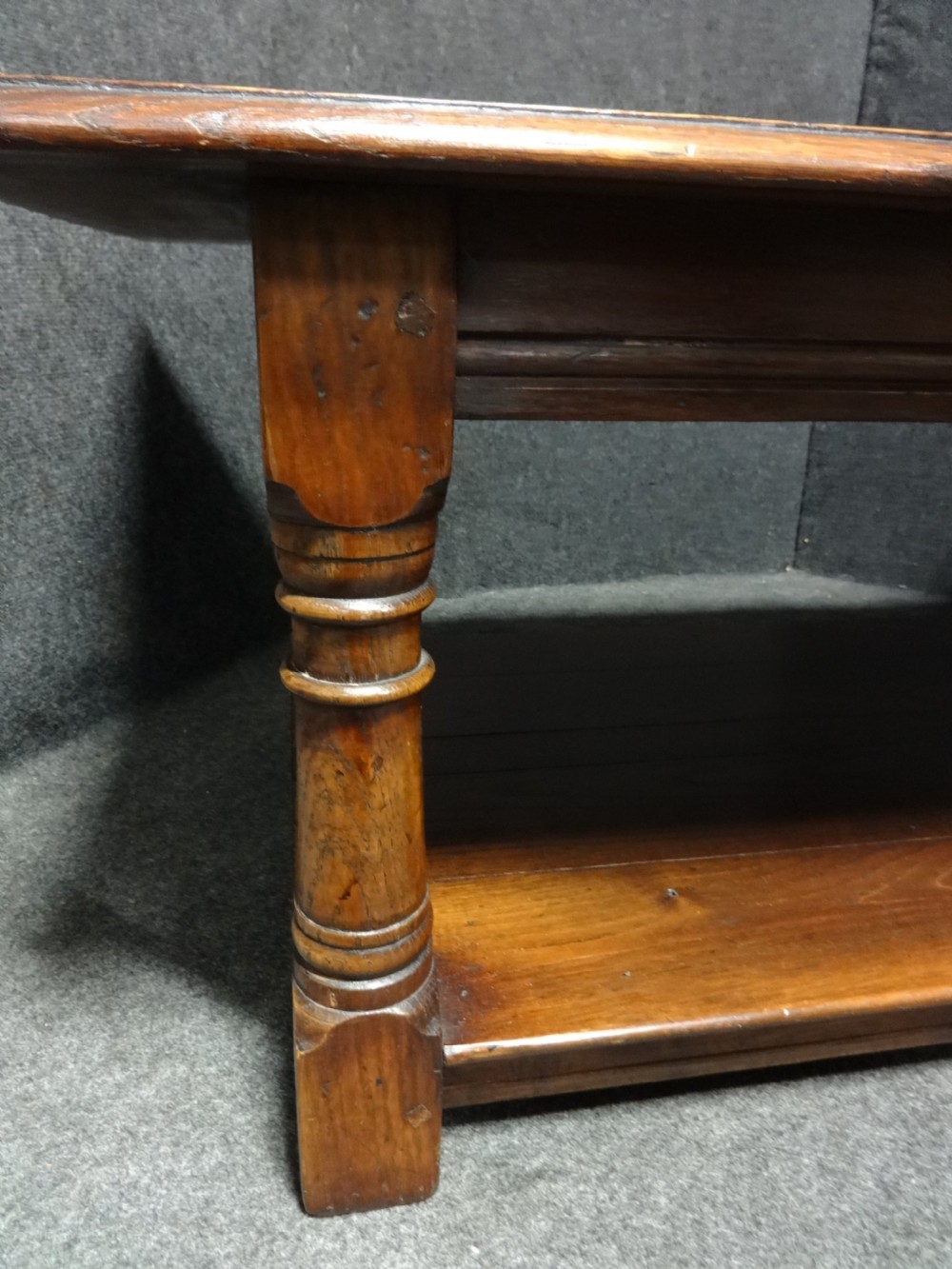 Top Quality Oak Coffee Table View V