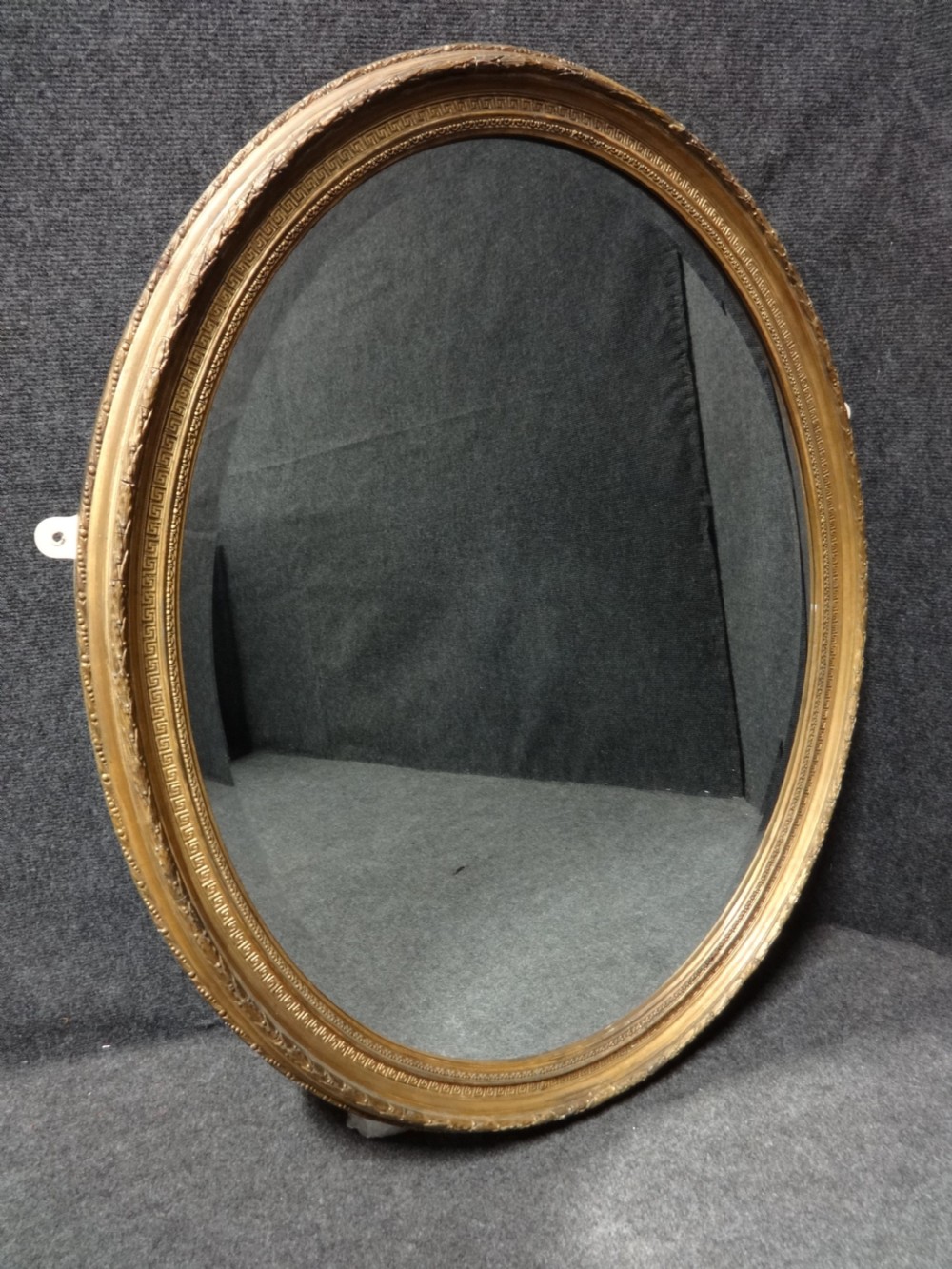 Very good Victorian Oval Gilt Mirror View III