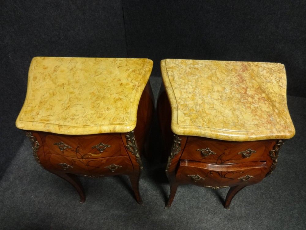 Excellent Quality Pair Marquetry Bedside  Chests of Drawers View VII