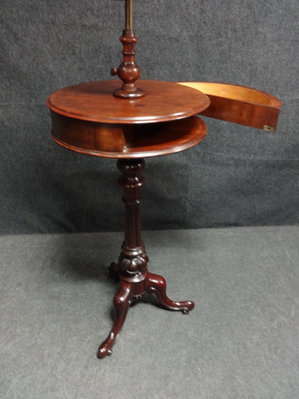 Very Good Victorian Mahogany Shaving Mirror View VI