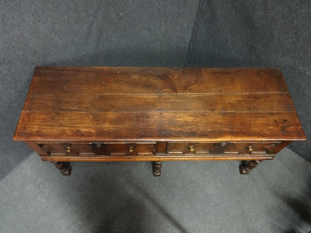 Very Good Early  C17th Oak and Elm Dresser Base View VI