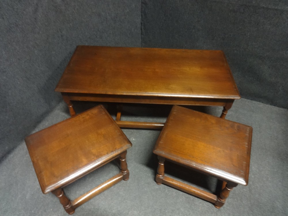 An excellent quality Oak Nest of Coffee Tables View VII