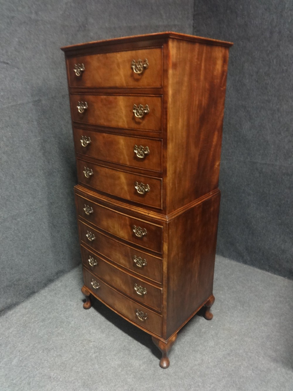 A Very Good Walnut Chest on Chest of Drawers View VI