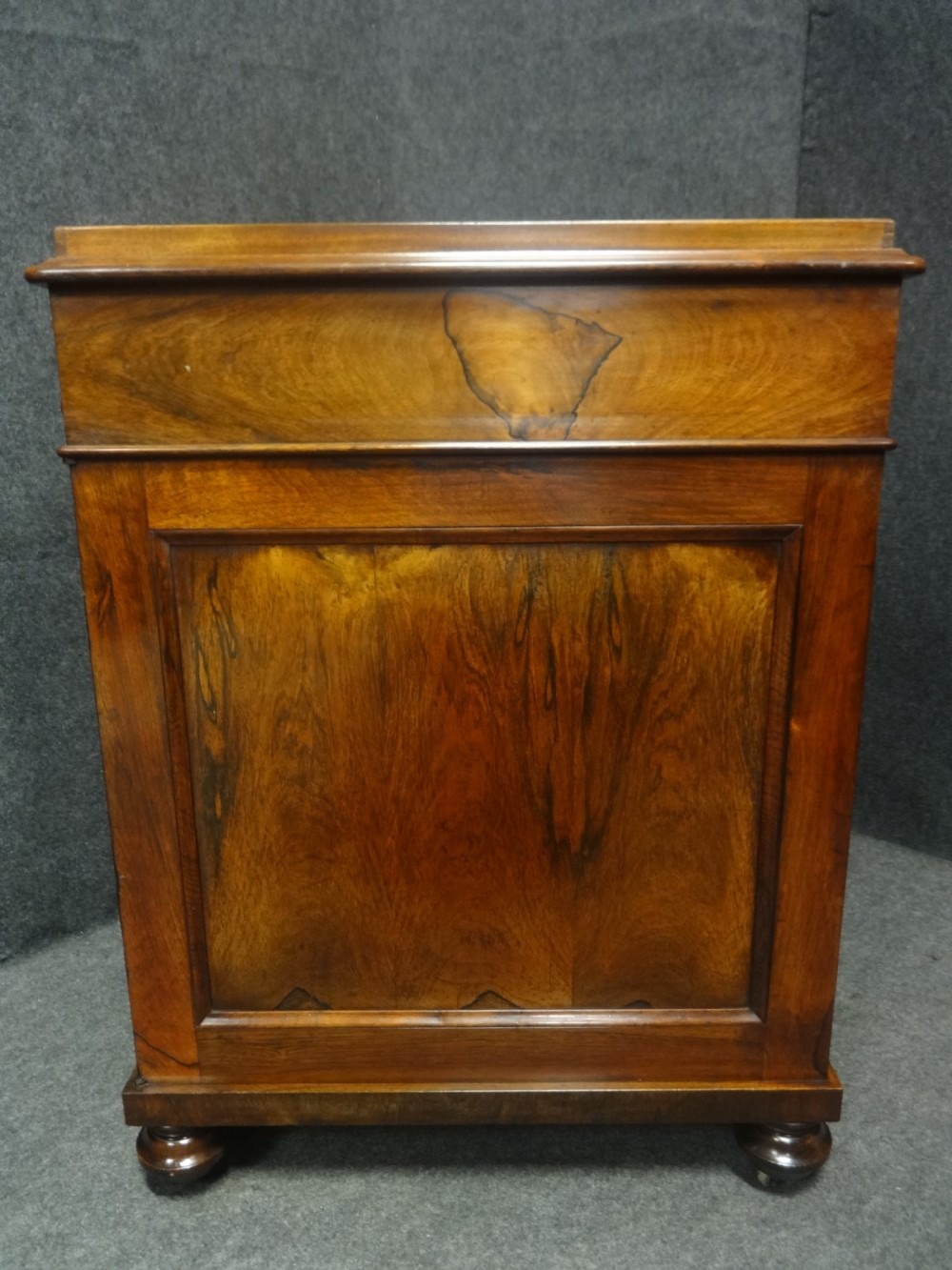 Outstanding Rosewood Davenport Desk View III