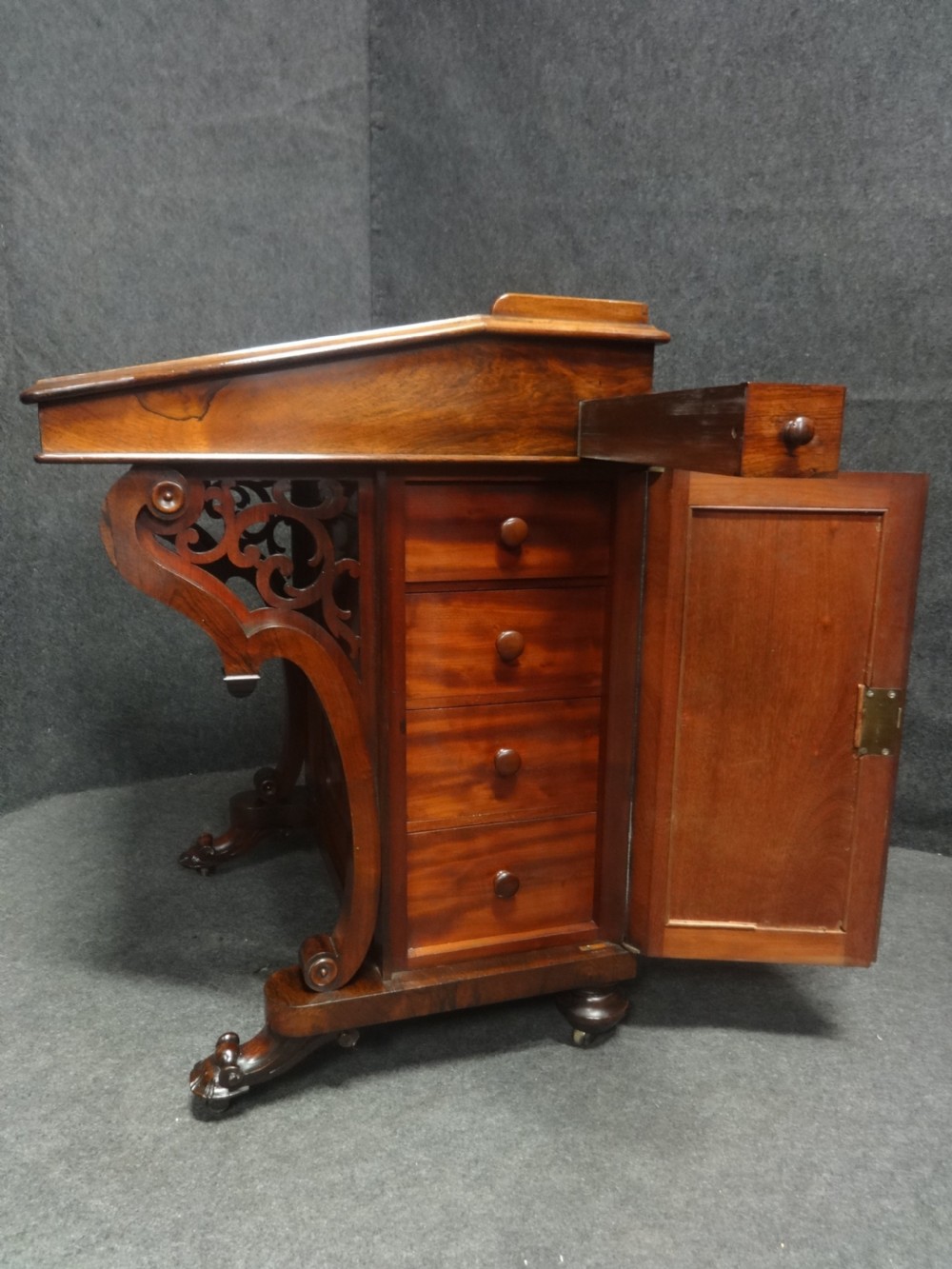 Outstanding Rosewood Davenport Desk View V