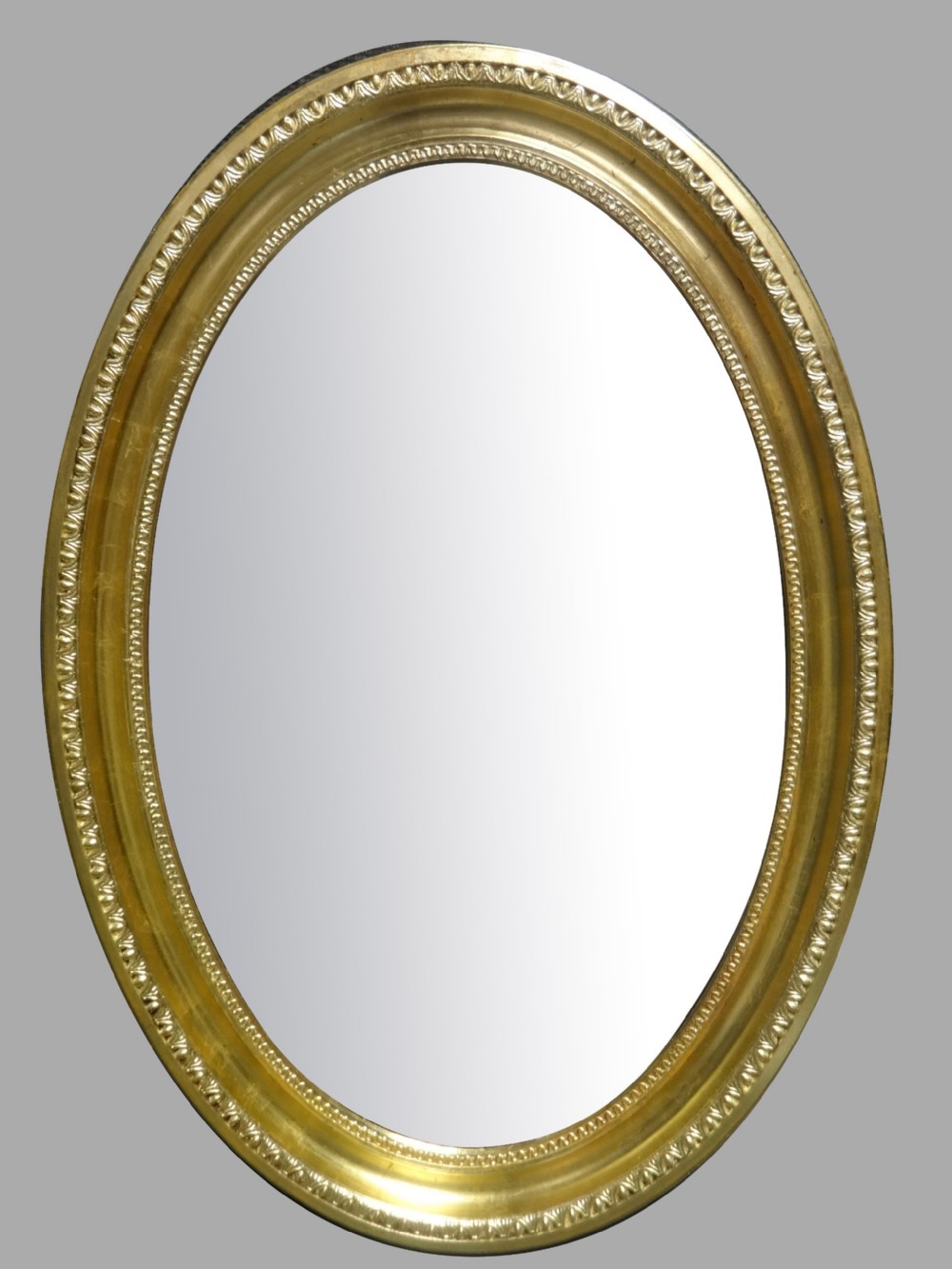Lovely Edwardian Oval Gilt Mirror