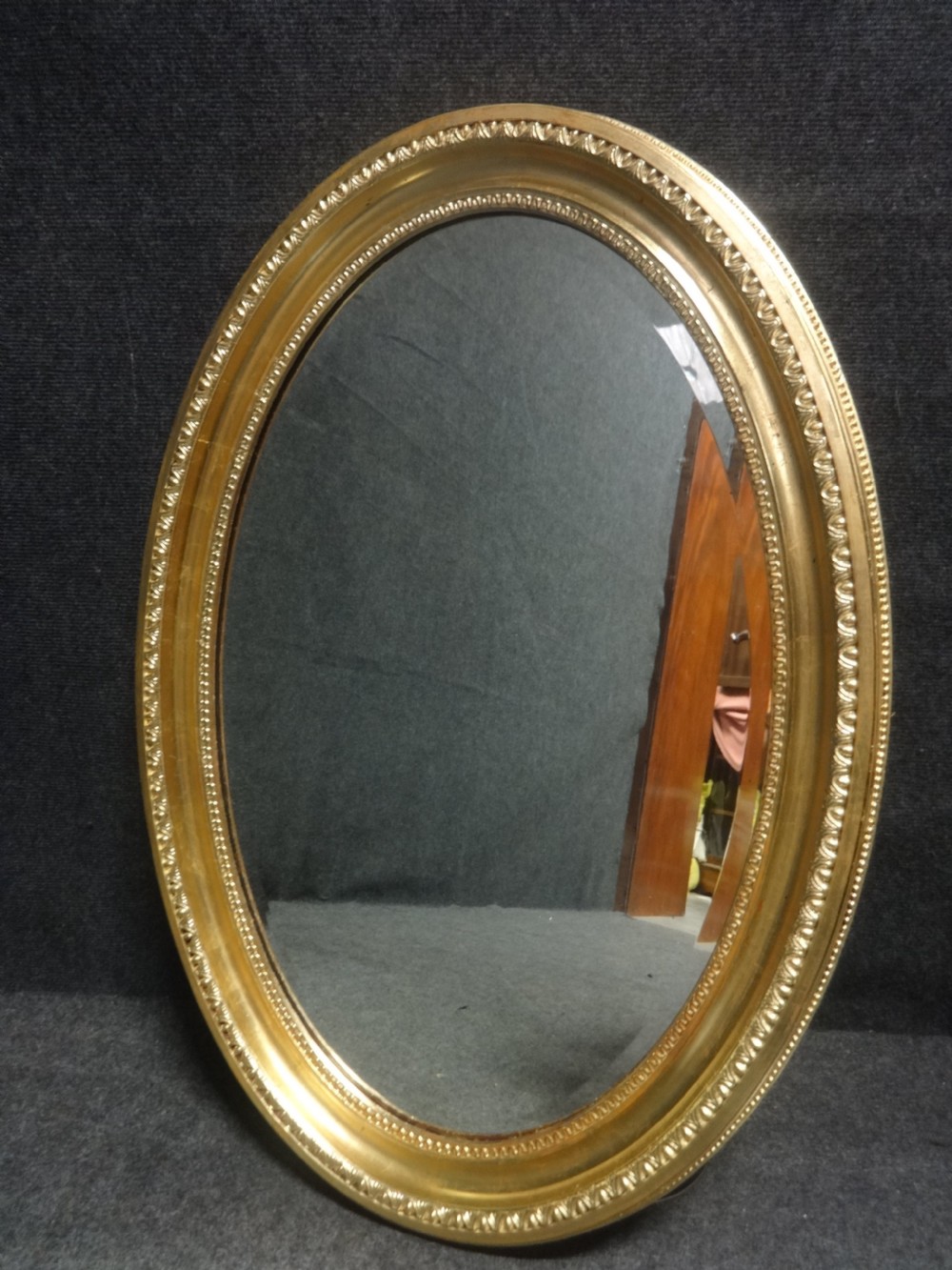 Lovely Edwardian Oval Gilt Mirror View II
