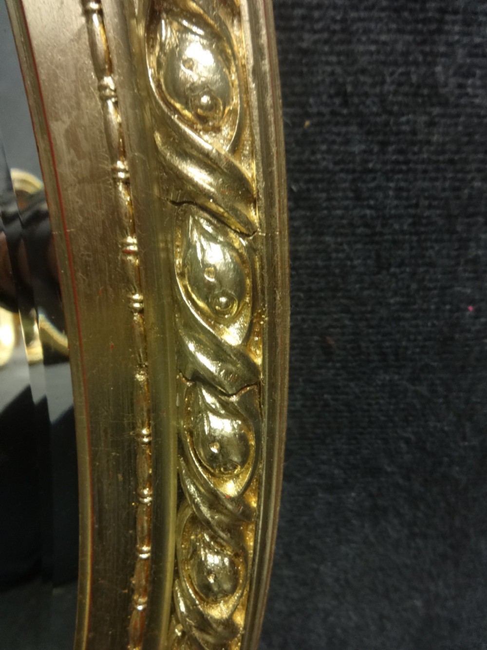 Excellent Edwardian Oval Gilt Mirror View III