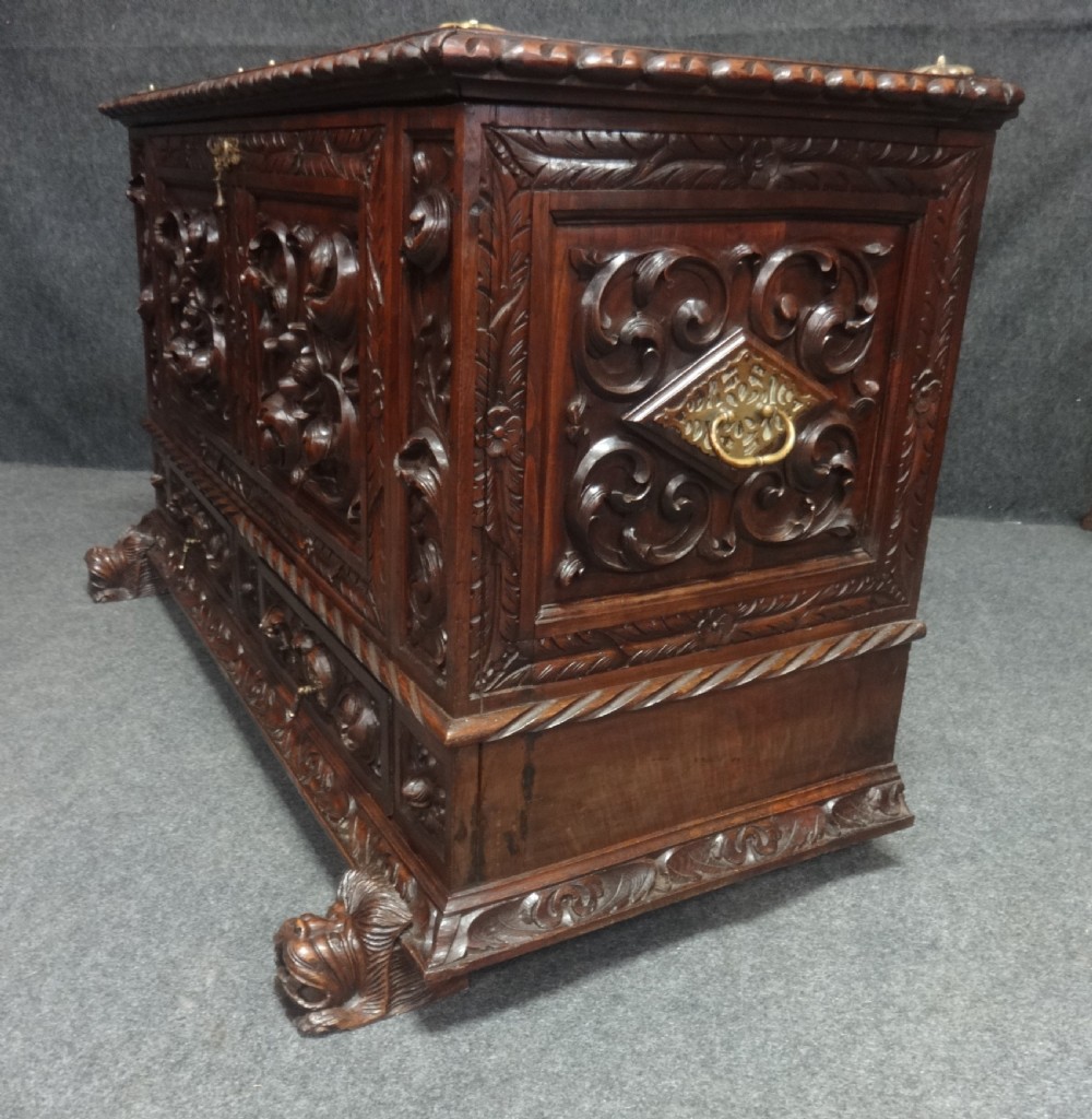 Very Good Walnut Cassone View VII