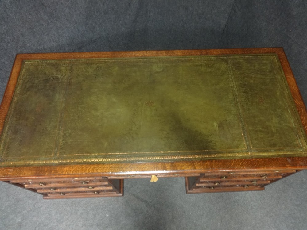 Outstanding Victorian Oak Kneehole Desk View VII