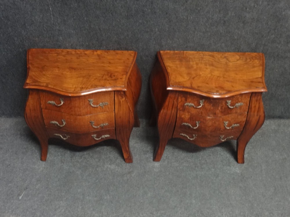 Lovely pair of Bombe Shaped Bedside Chests of drawers View II