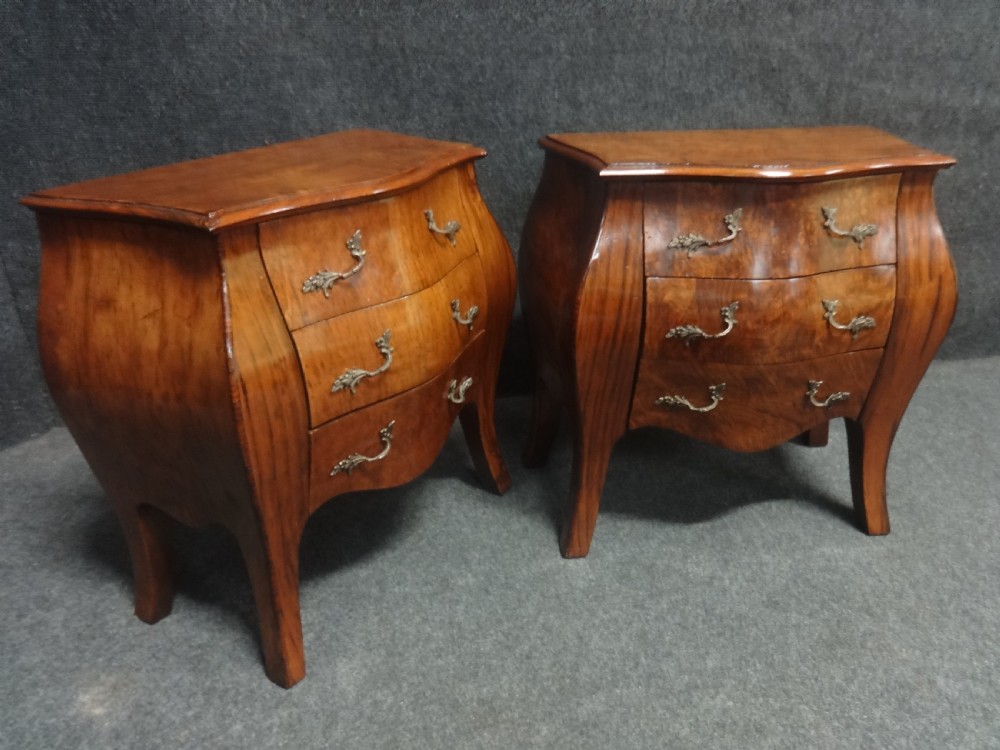 Lovely pair of Bombe Shaped Bedside Chests of drawers View VI