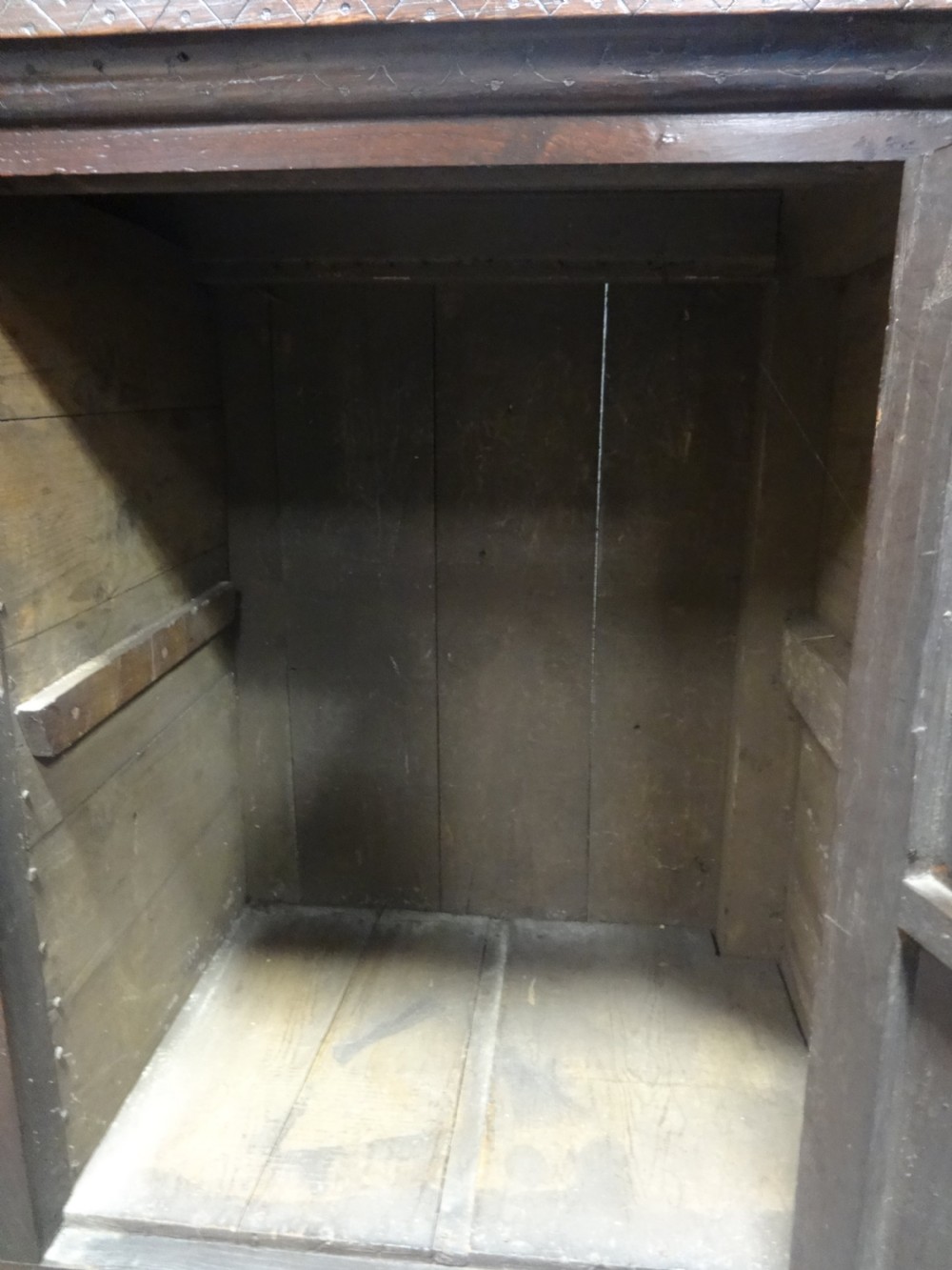 Lovely Victorian  Oak Dresser Base Sideboard View VIII