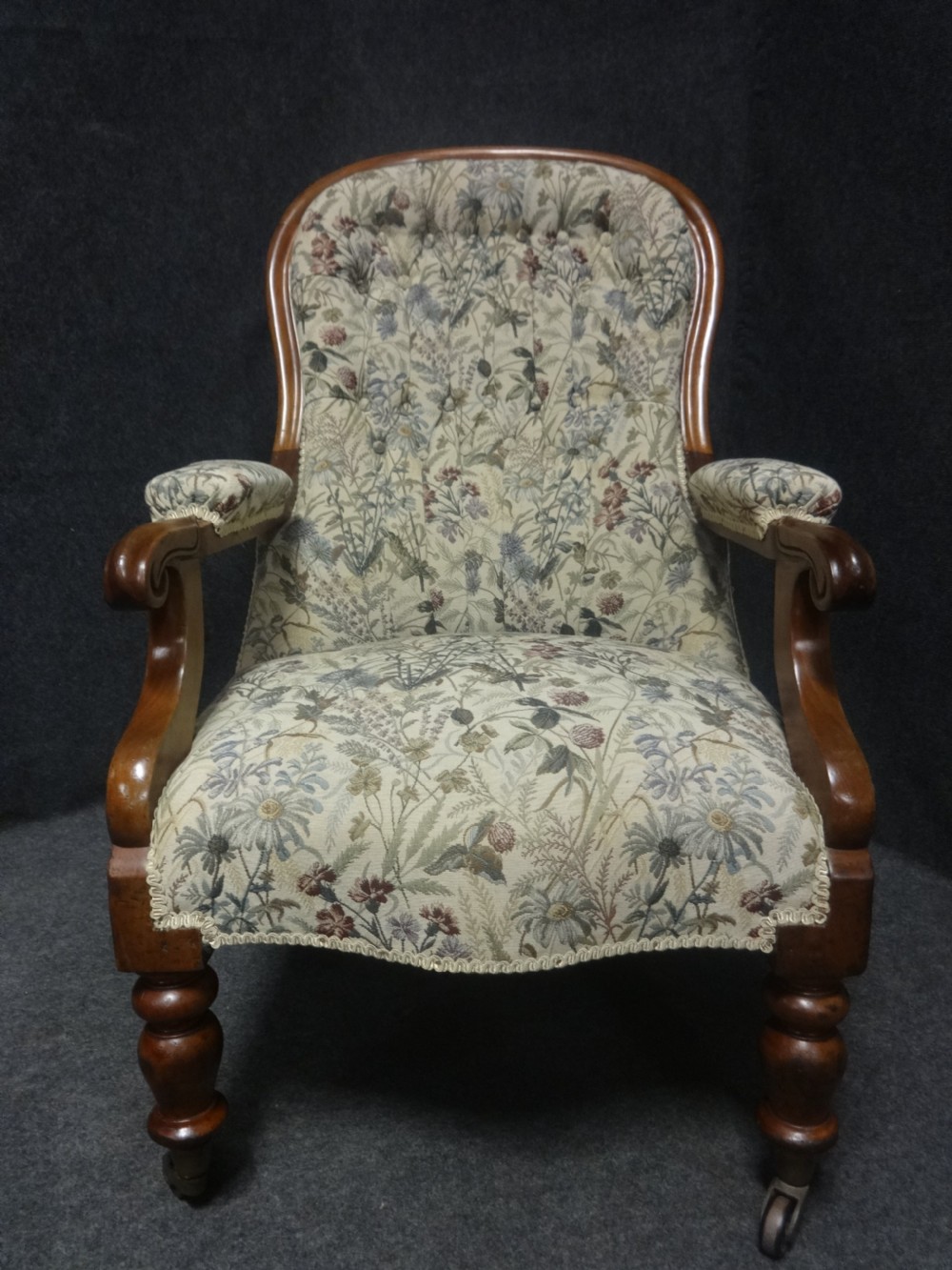 Very Good Mahogany Armchair View VIII