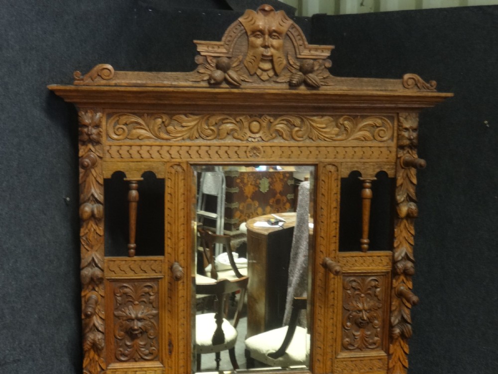 Very Nice Golden Oak Green Man Oak Hallstand View II