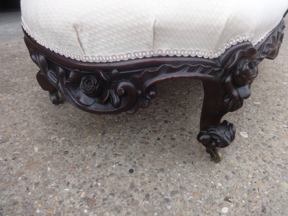 Outstanding Mahogany Chaise Lounge of Small Proportions View VI