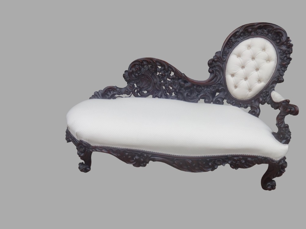 Outstanding Mahogany Chaise Lounge of Small Proportions View IX