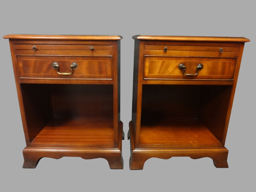 Pair Solid Mahogany Bedside Cabinet Chests