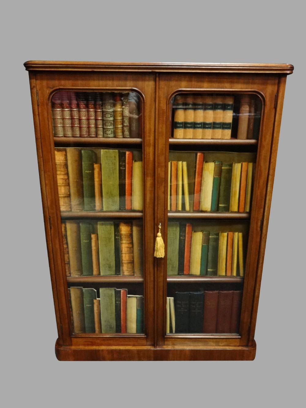 Very Good Victorian Mahogany Adjustable Bookcase