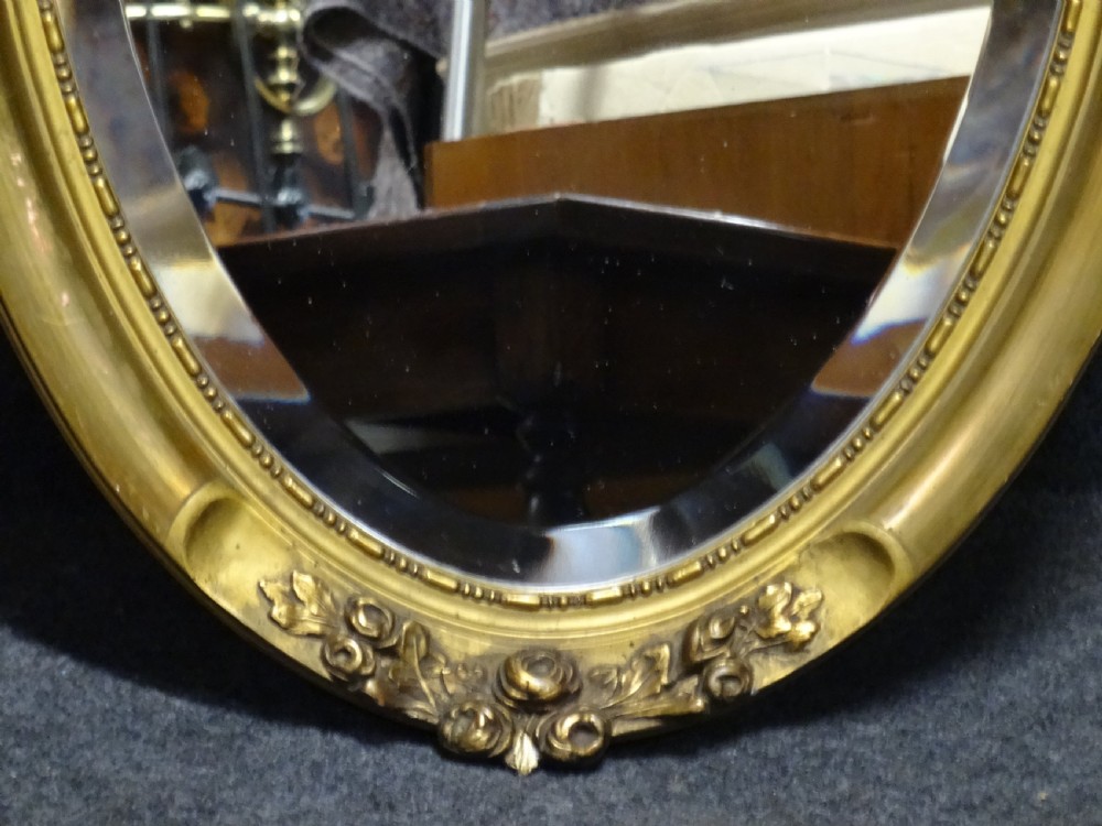 Very good Edwardian Gilt Oval Mirror View IV