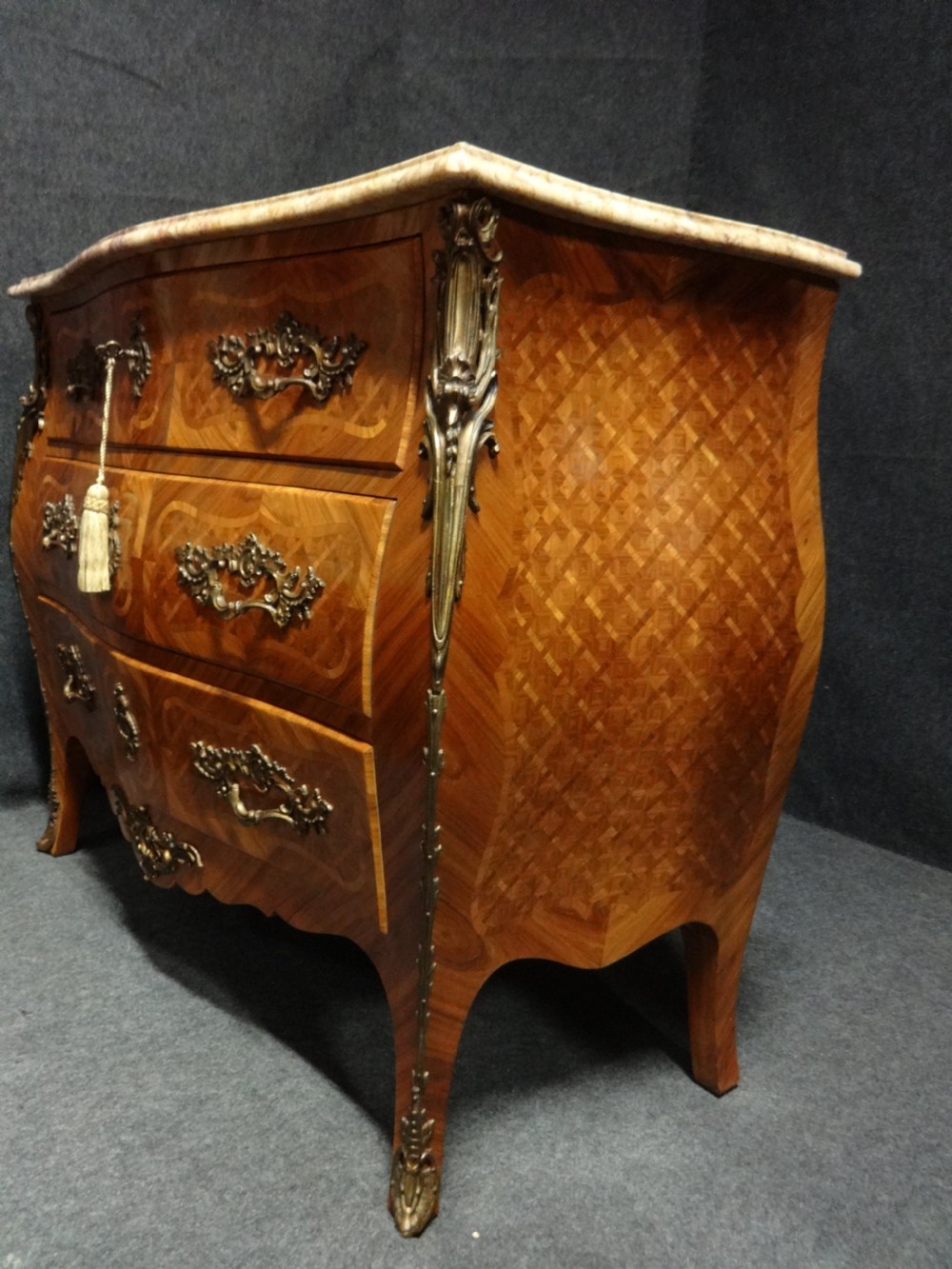 Top Quality French Parquetry Commode Chest of Drawers View VII