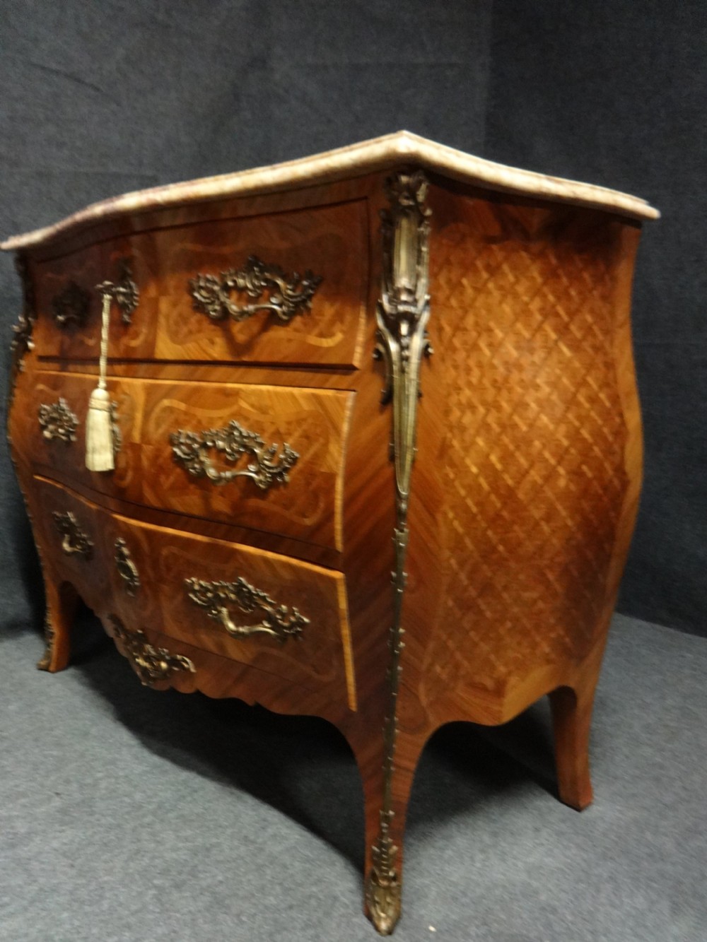 Top Quality French Parquetry Commode Chest of Drawers View VIII