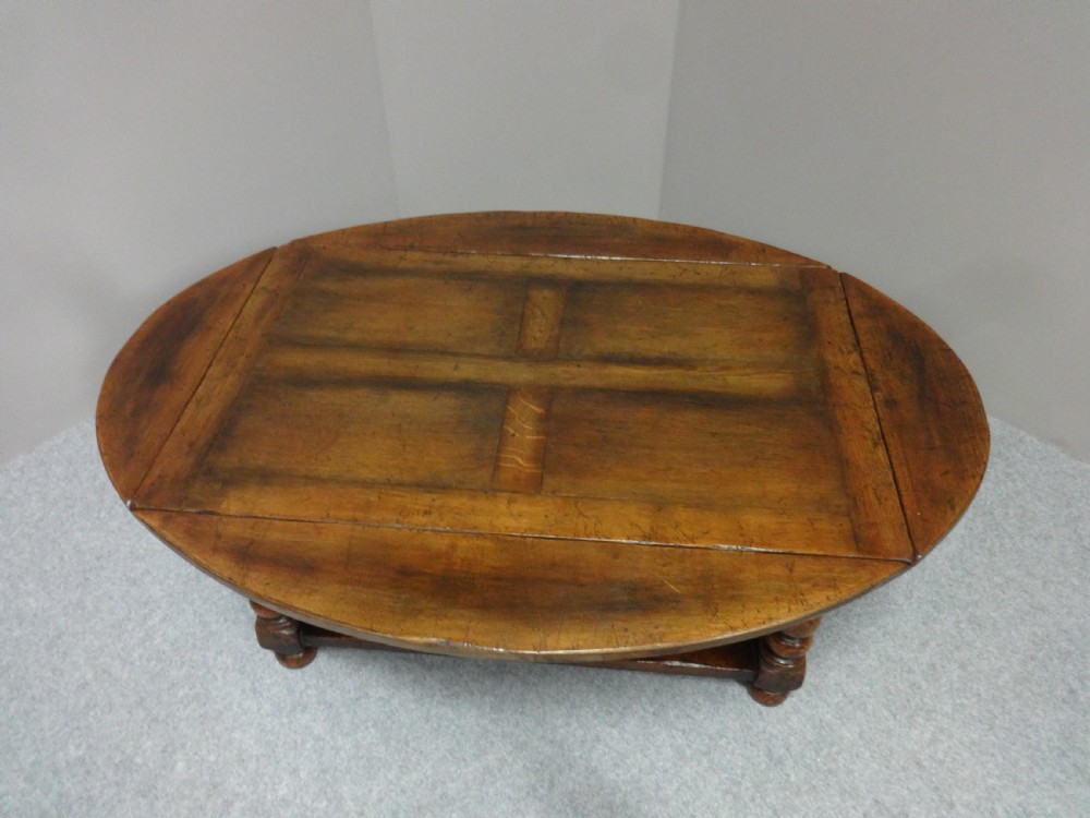 Good Oak Butlers Tray Coffee Table c.1920 View II