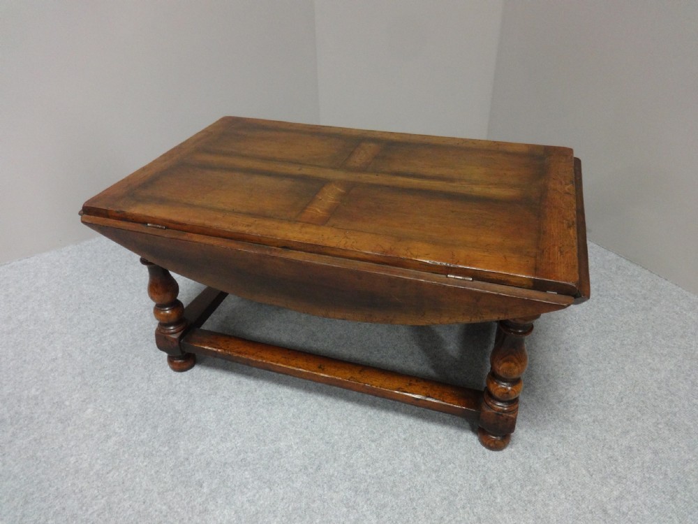 Good Oak Butlers Tray Coffee Table c.1920 View III