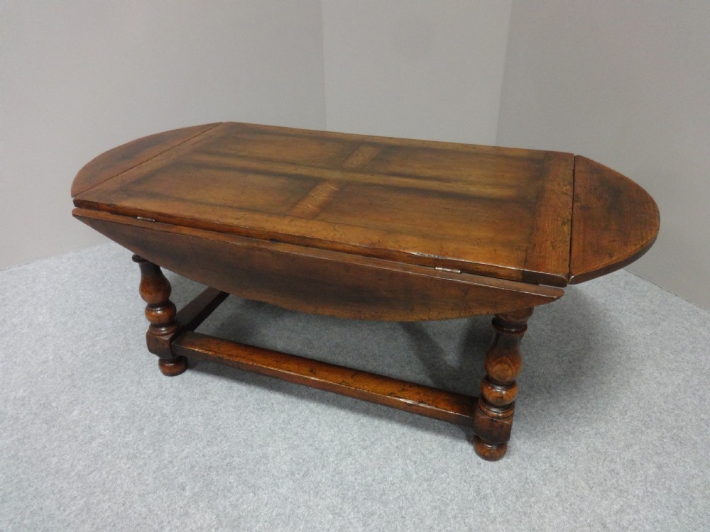 Good Oak Butlers Tray Coffee Table c.1920 View IV