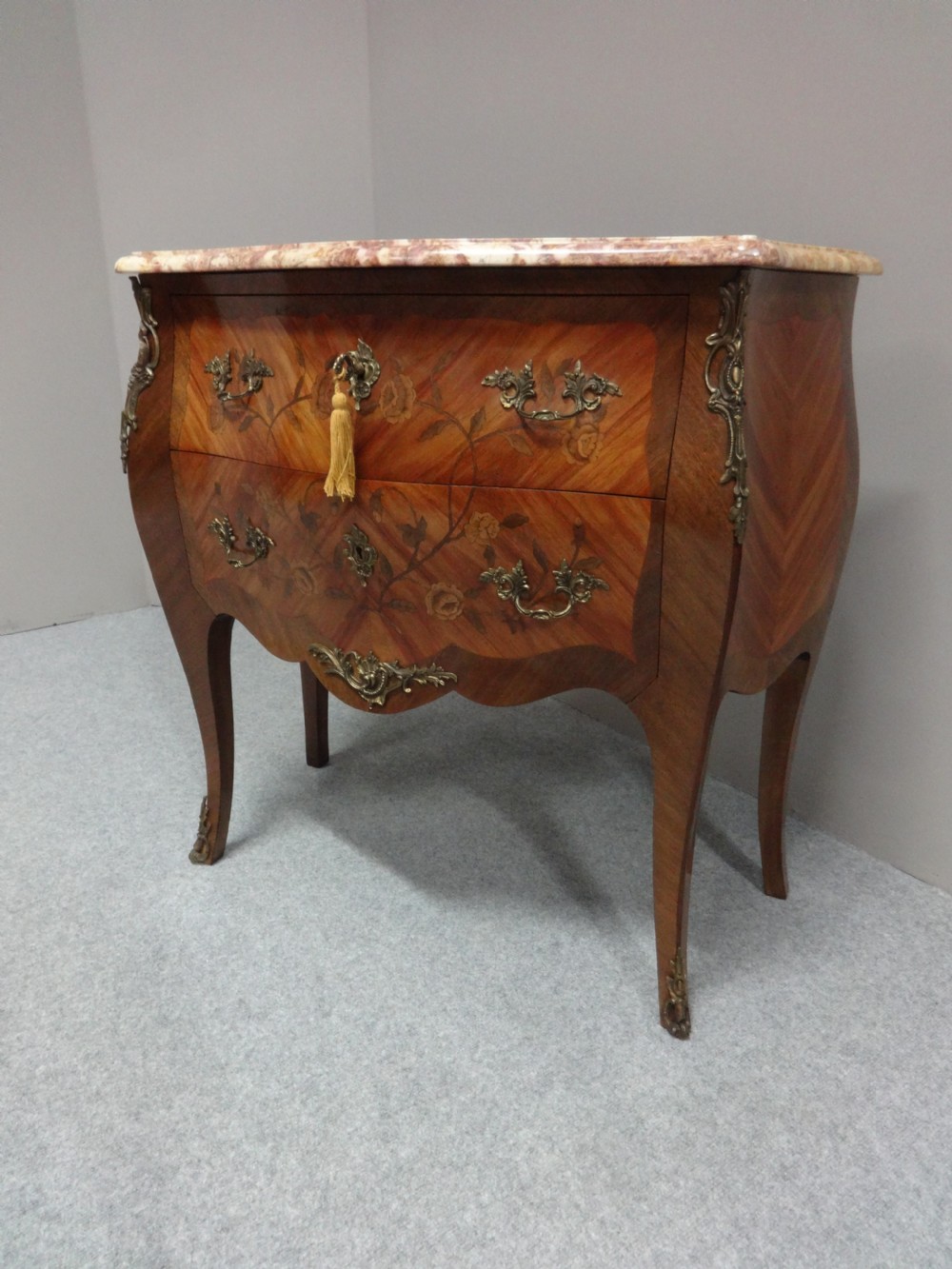 Good French Marquetry Commode Chest of Drawers View V