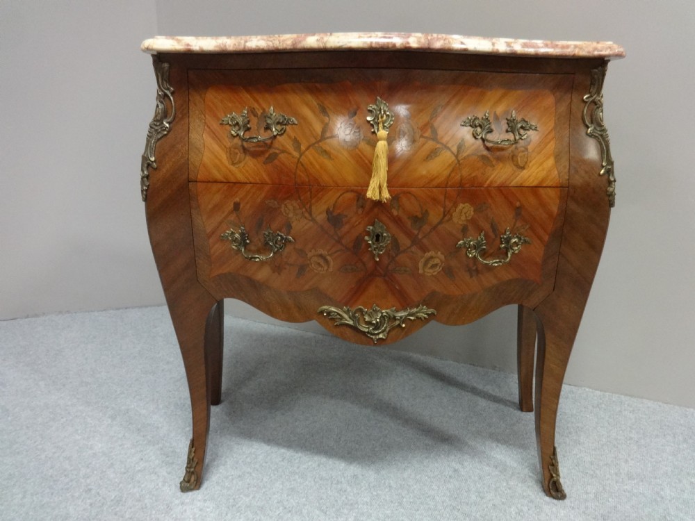 Good French Marquetry Commode Chest of Drawers View VI