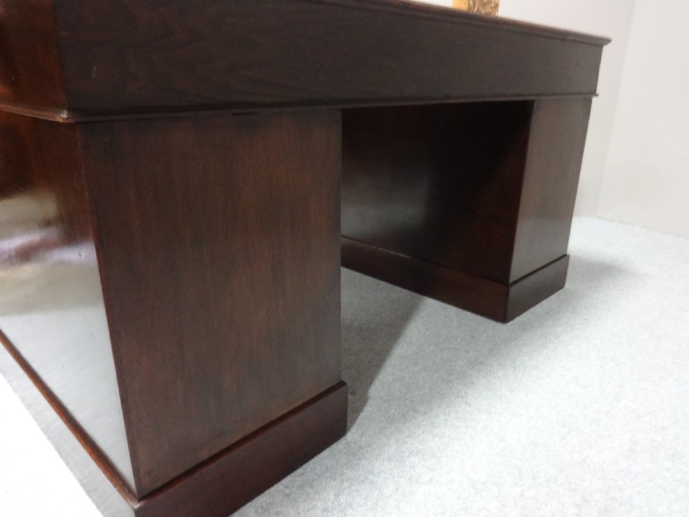 Good Mahogany Pedestal Desk View V