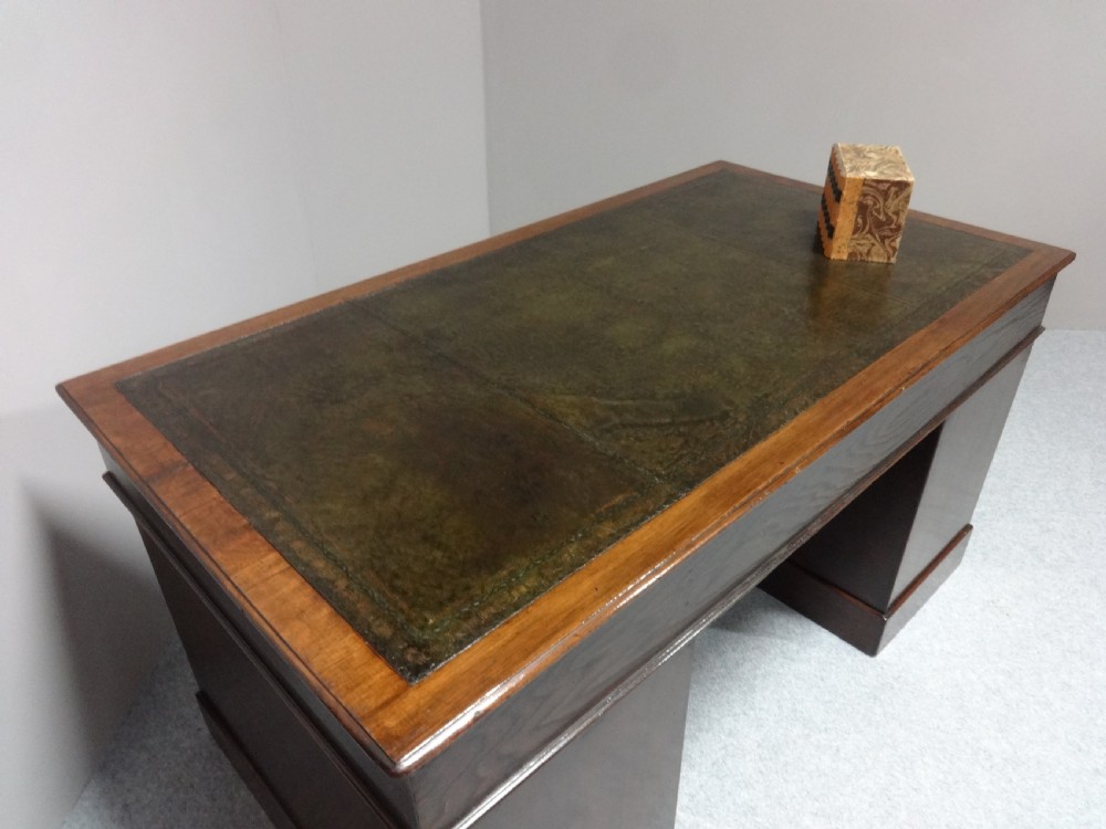 Good Mahogany Pedestal Desk View VII