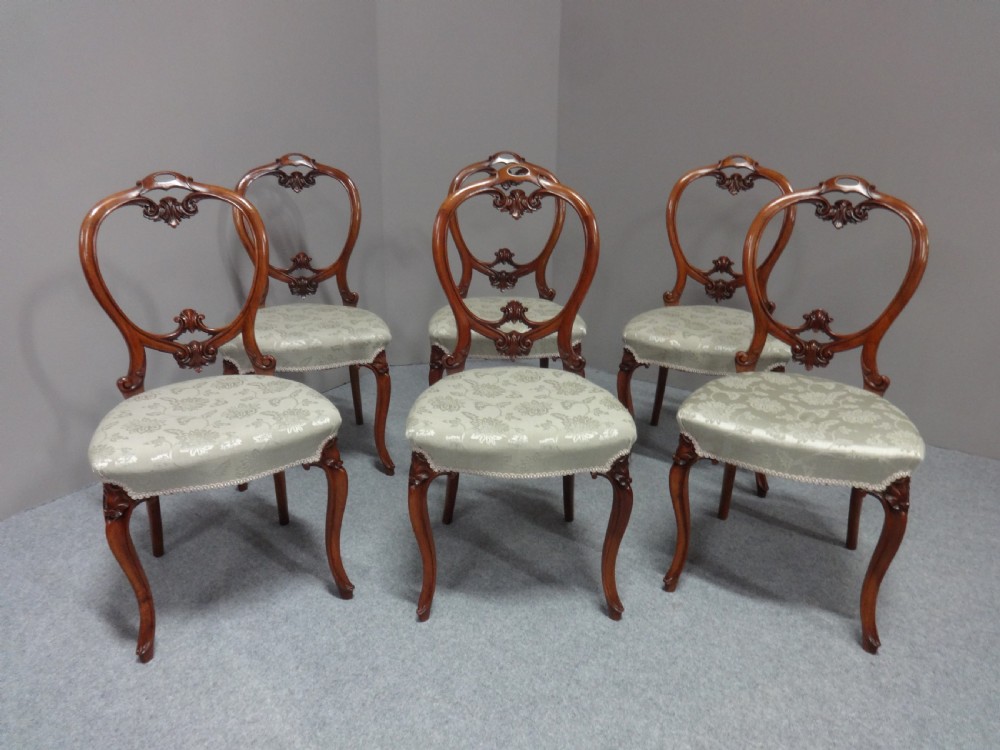 Set Six Victorian Walnut Dining Chairs