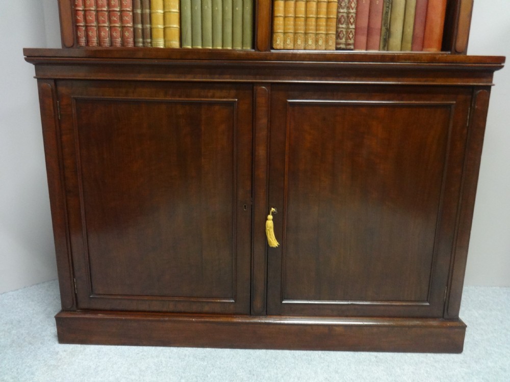 Top Quality William 4th Mahogany Library Bookcase View III