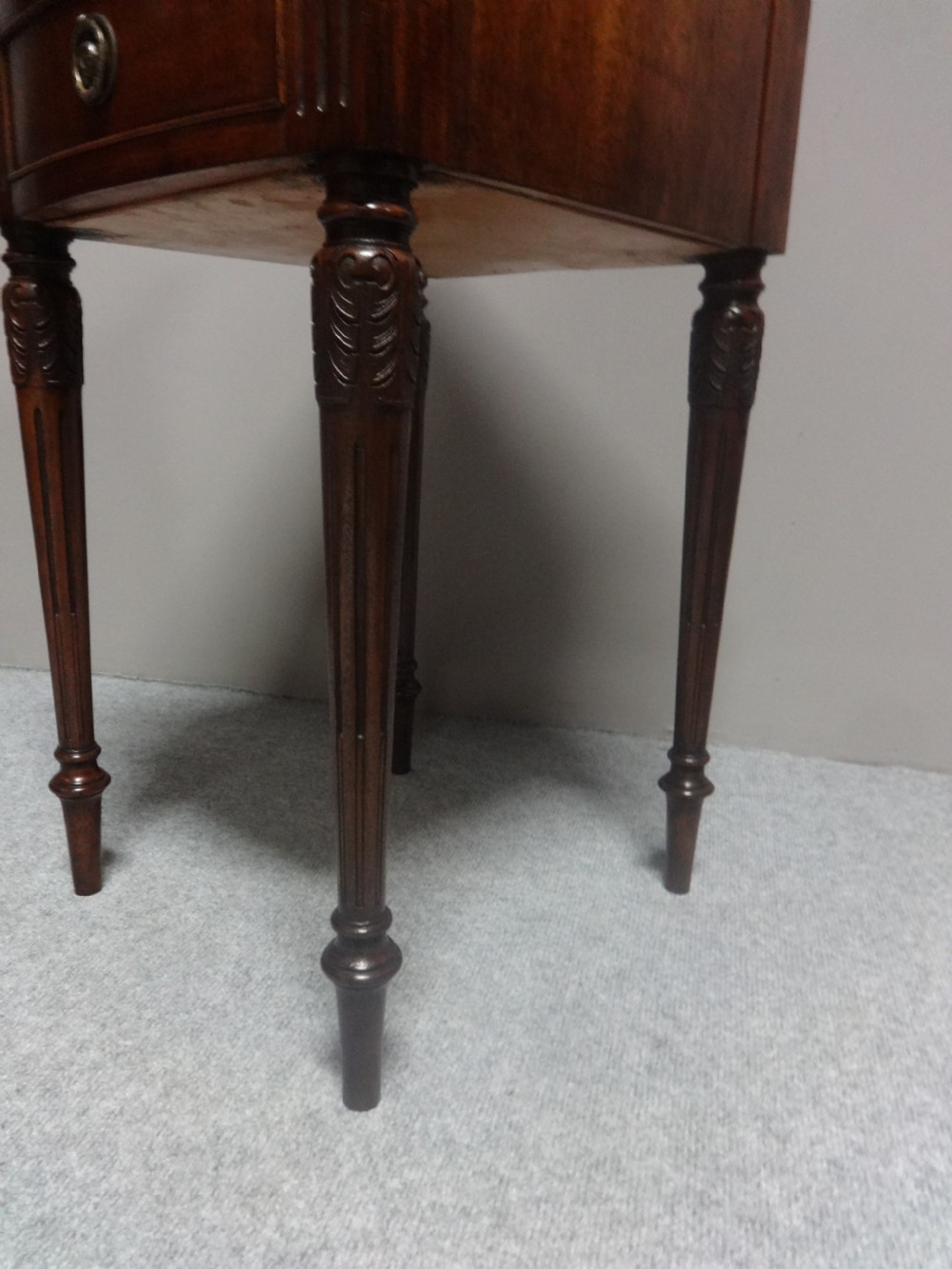 Very Good Pair Mahogany Bedside Lamp Tables View V