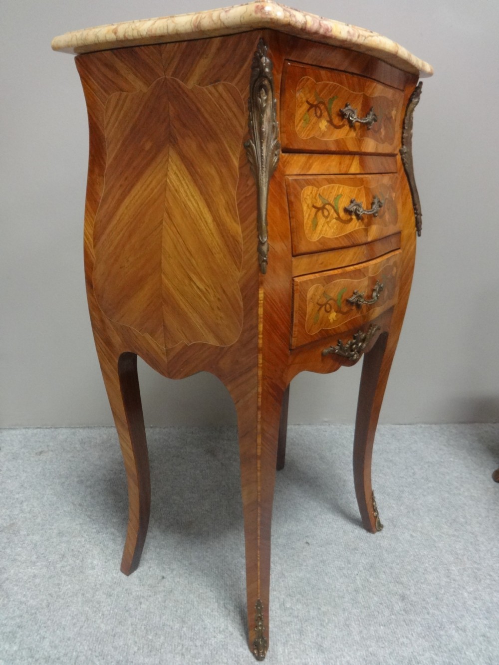 Top Quality Pair French Marquetry Bedside Lamps Tables View VII