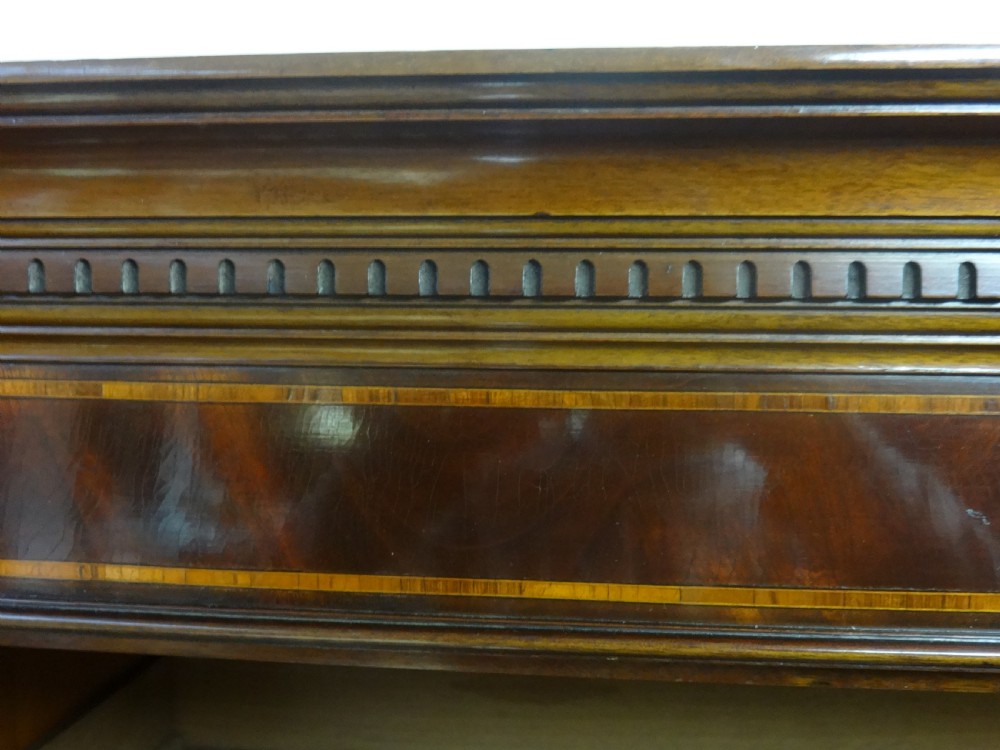 Superb Quality Mahogany Inlaid Linen Press View X
