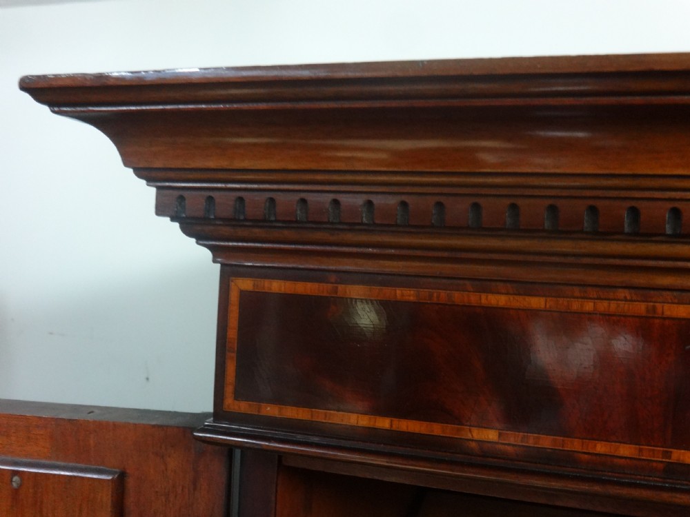 Superb Quality Mahogany Inlaid Linen Press View XI